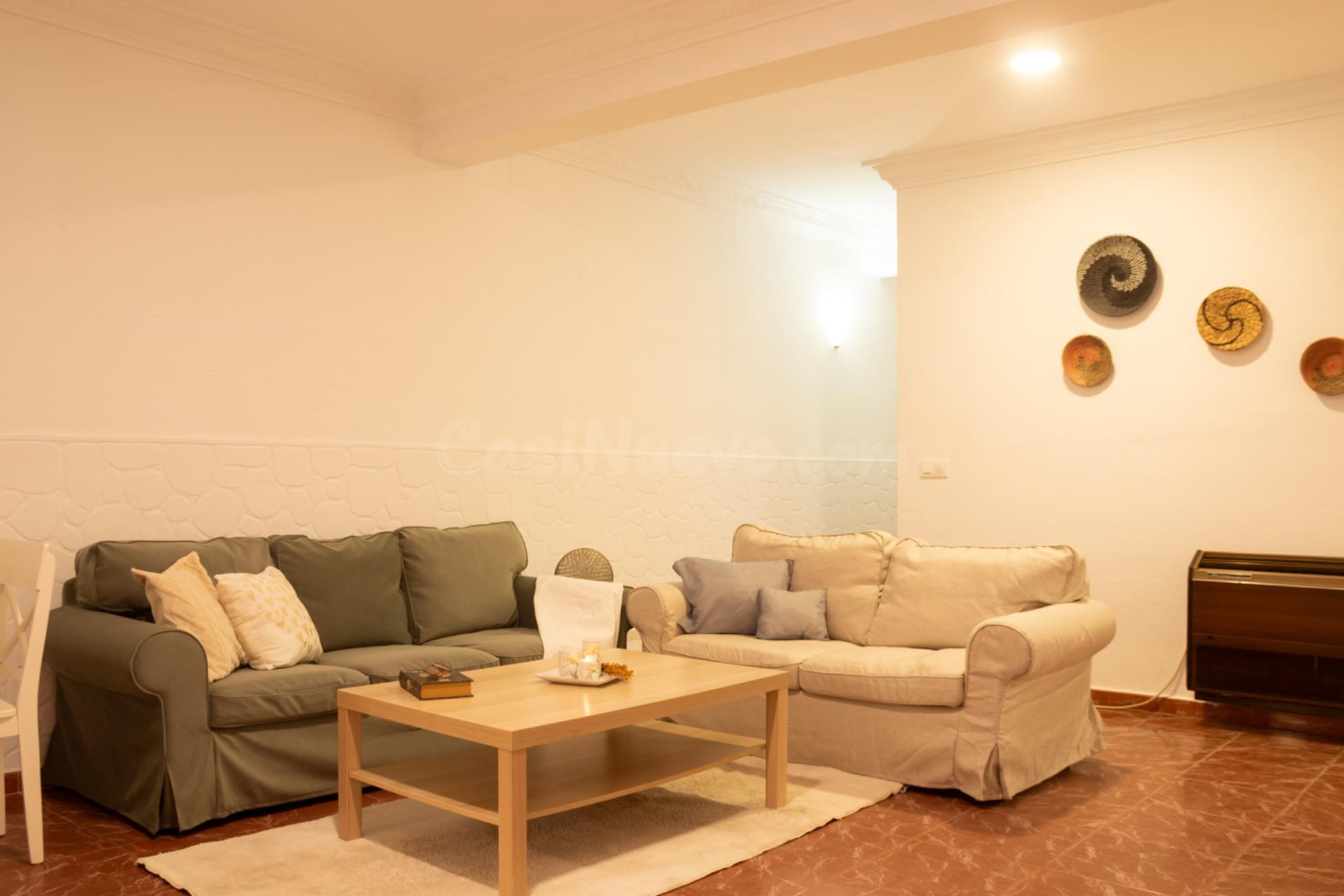 BAJO EN PLENO CENTRO DE SEVILLA (EN VENTA O EN ALQUILER DE C