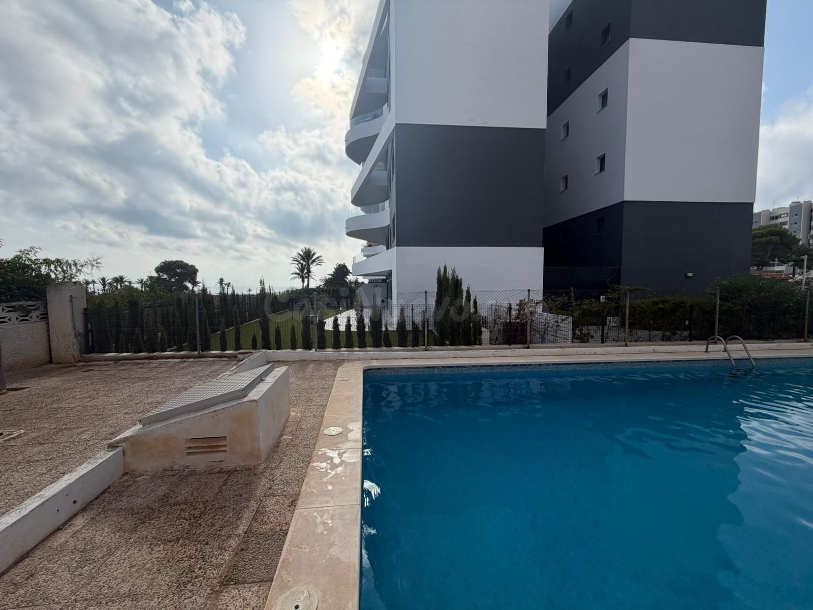 Apartamento 2 habitaciones 74m² en venta - Punta Prima