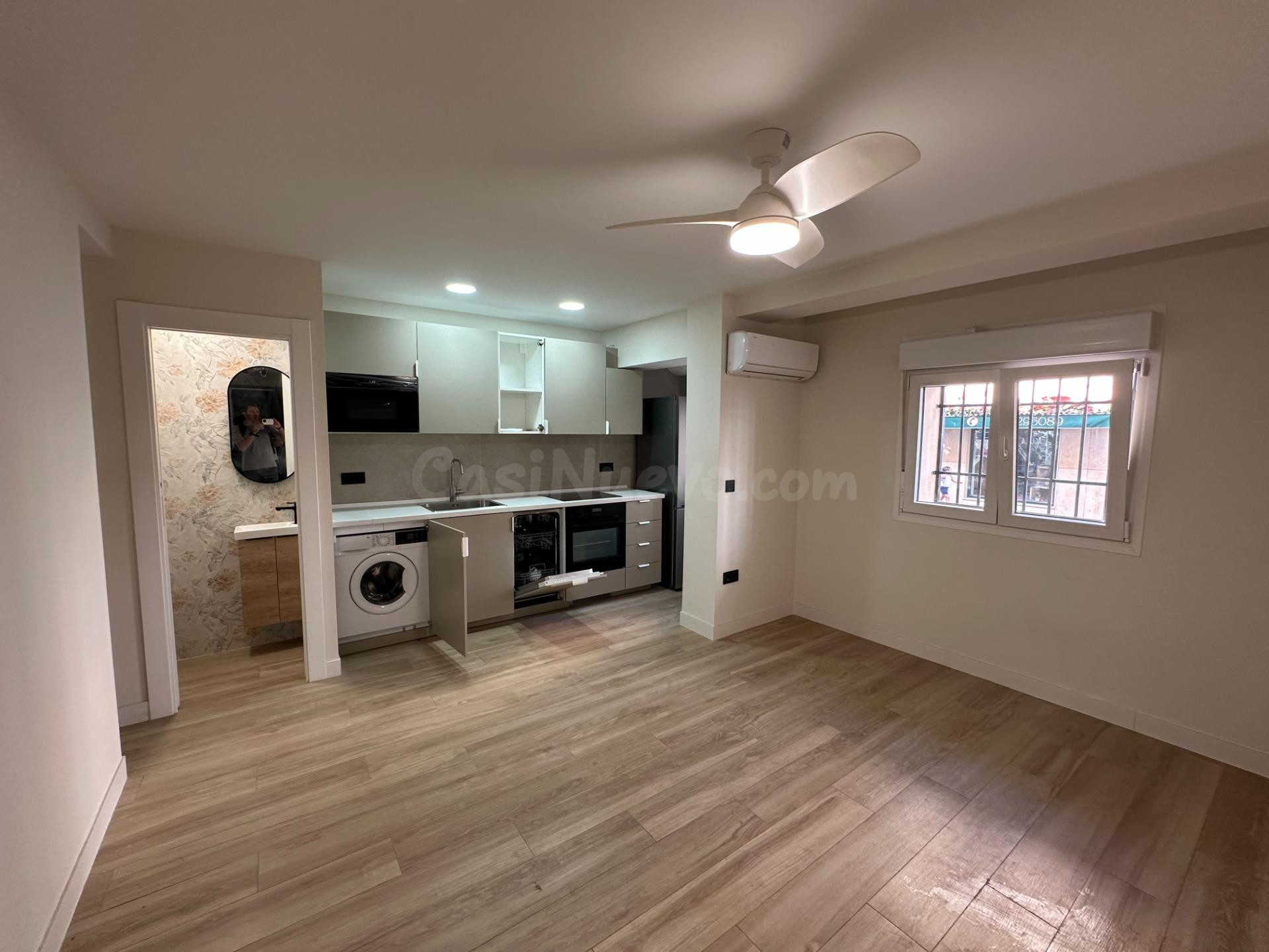 VENTA DE PISO TOTALMENTE REFORMADO, TODO EXTERIOR CON COCINA
