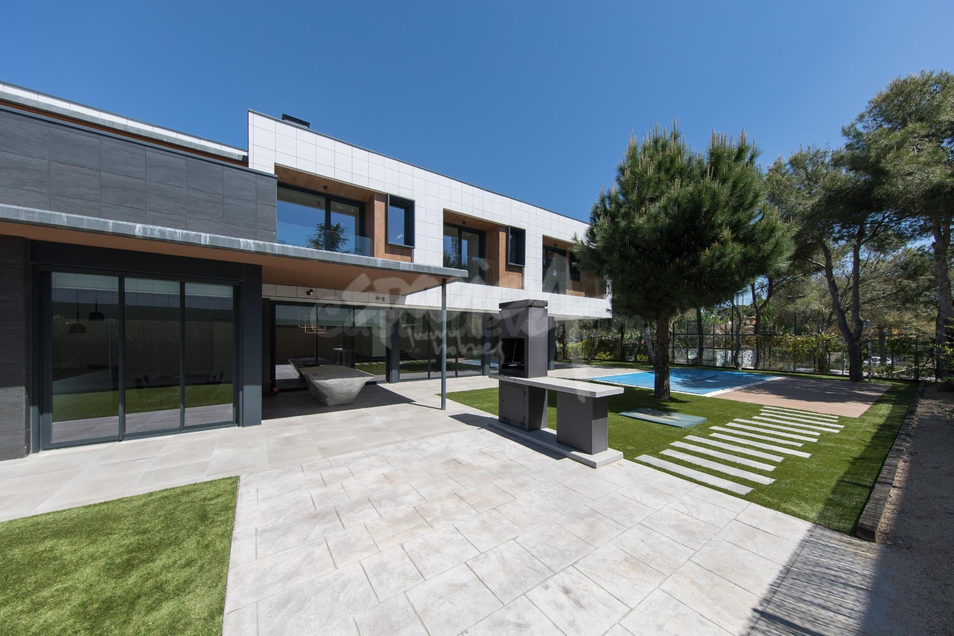 Chalet independiente en alquiler en Las Lomas, Boadilla del  - foto 4