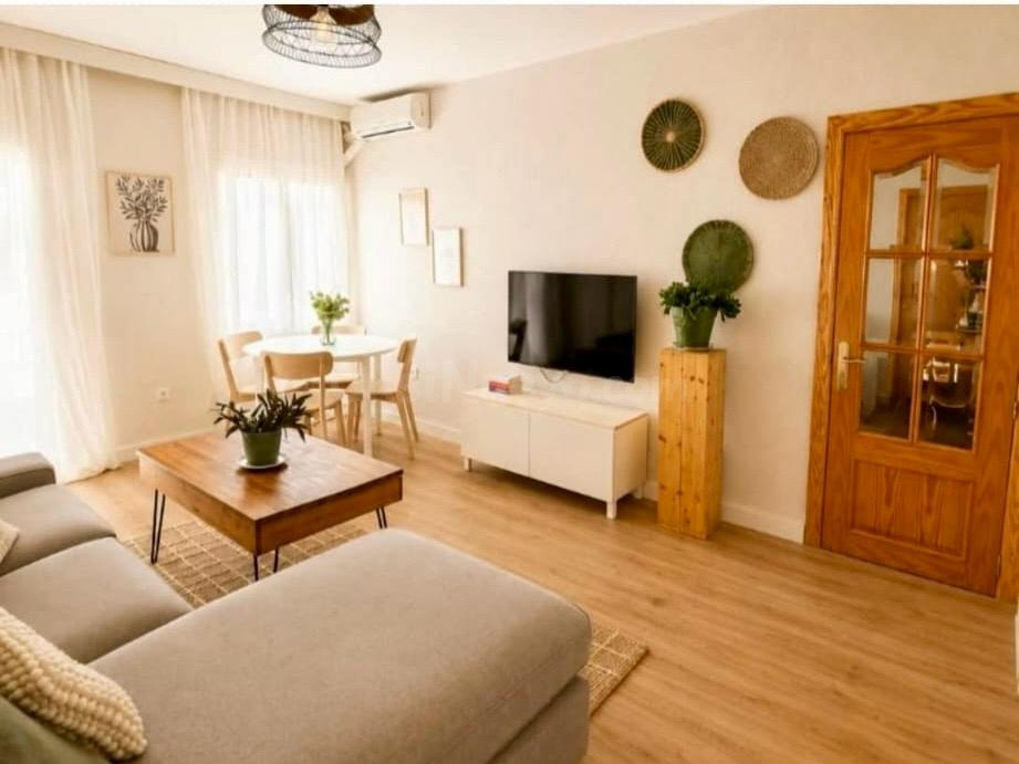 A. ¡PISO REFORMADO, AMUEBLADO Y LISTO PARA ENTRAR A VIVIR EN - foto 2