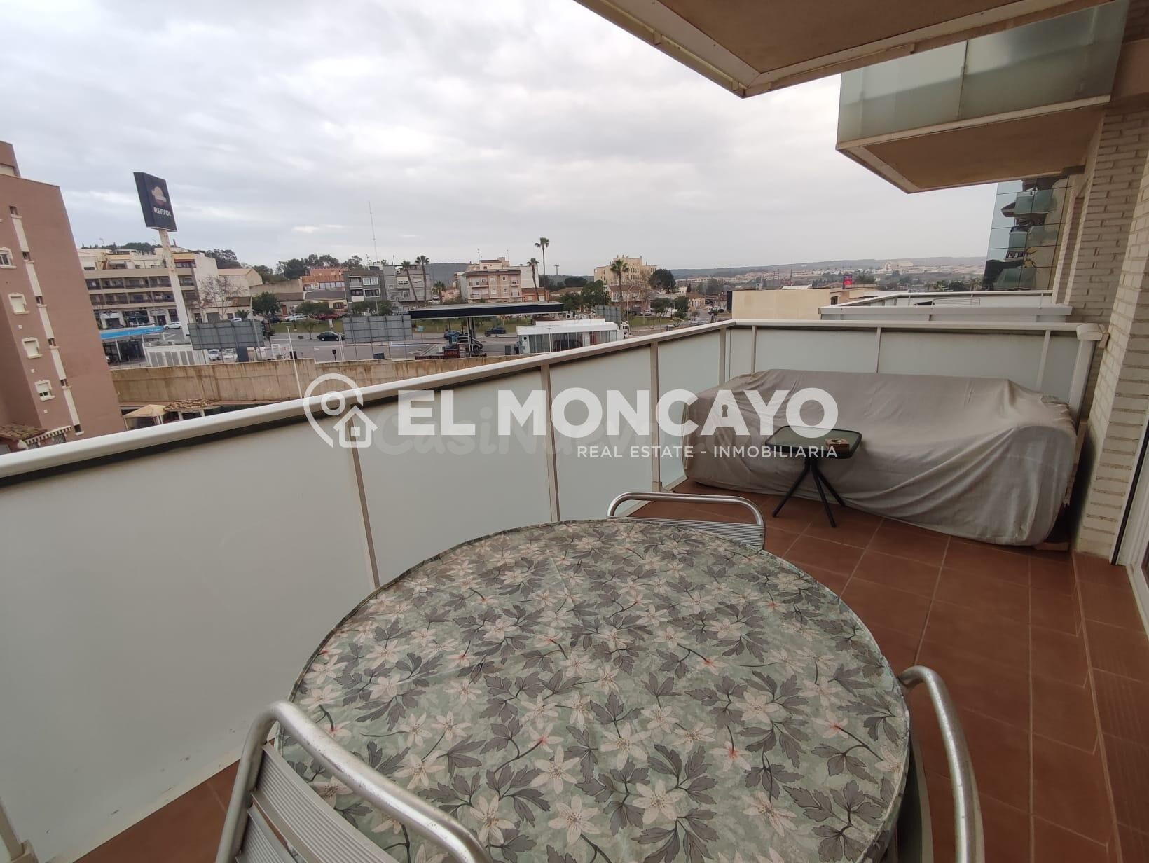 Fantástico apartamento con terraza en Guardamar del Segura,  - foto 4