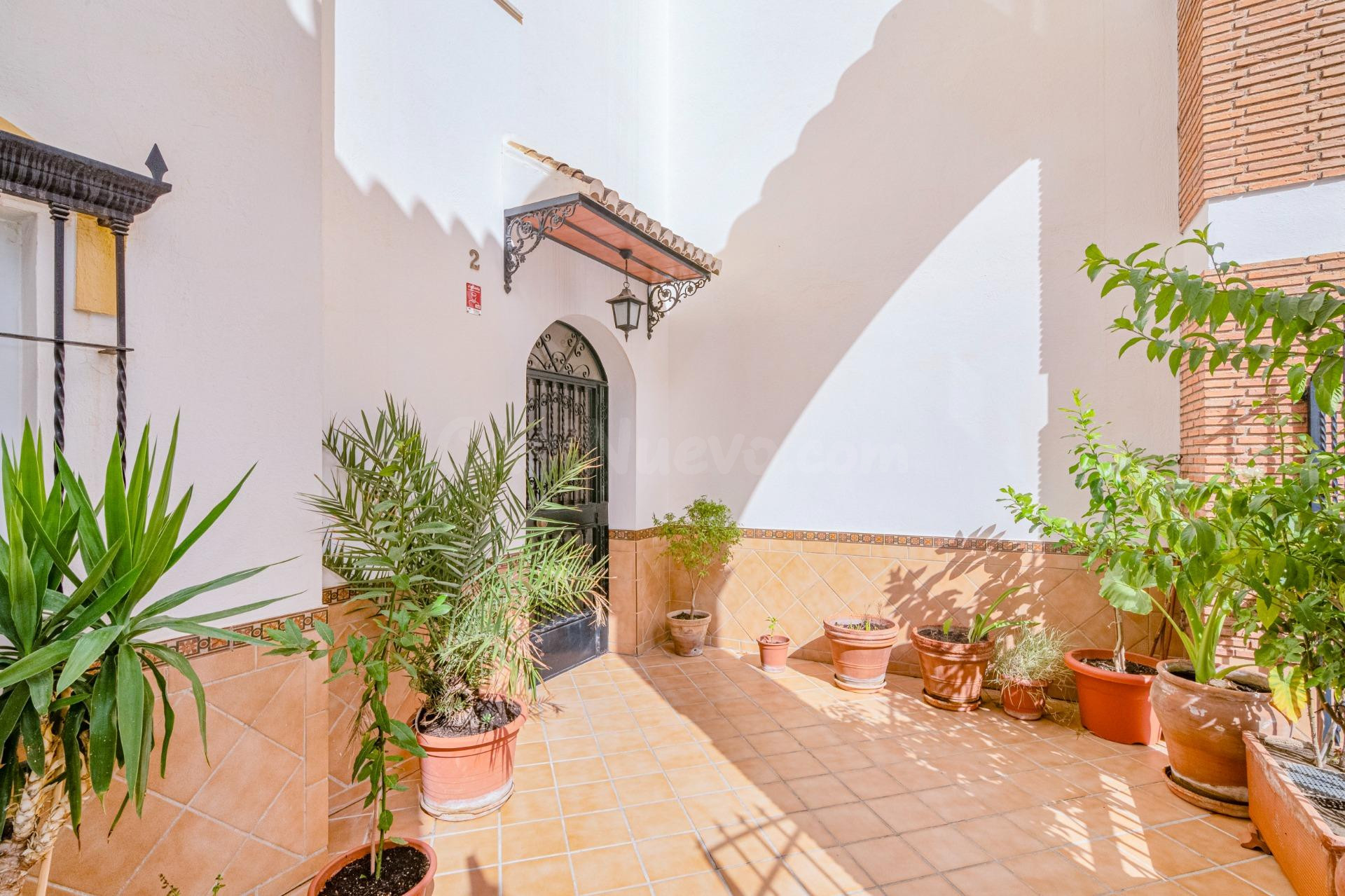 PISO DE 3 habitaciones Y COCHERA EN LA ZUBIA