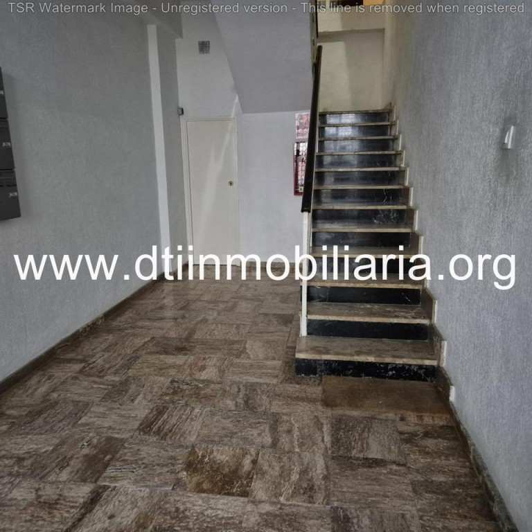 SE VENDE ESTUPENDO PISO LA PALMA DEL CONDADO - foto 2