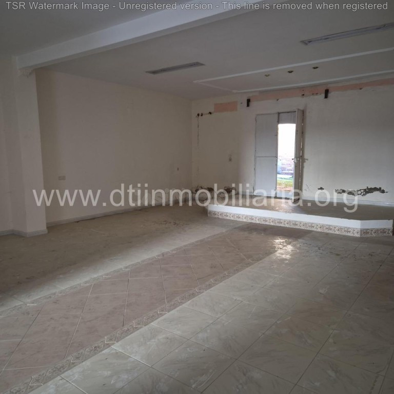 SE VENDE EDIFICIO DE DOS PLANTAS LA PALMA DEL CONDADO - foto 2