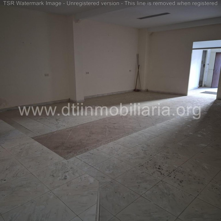 SE VENDE EDIFICIO DE DOS PLANTAS LA PALMA DEL CONDADO - foto 3