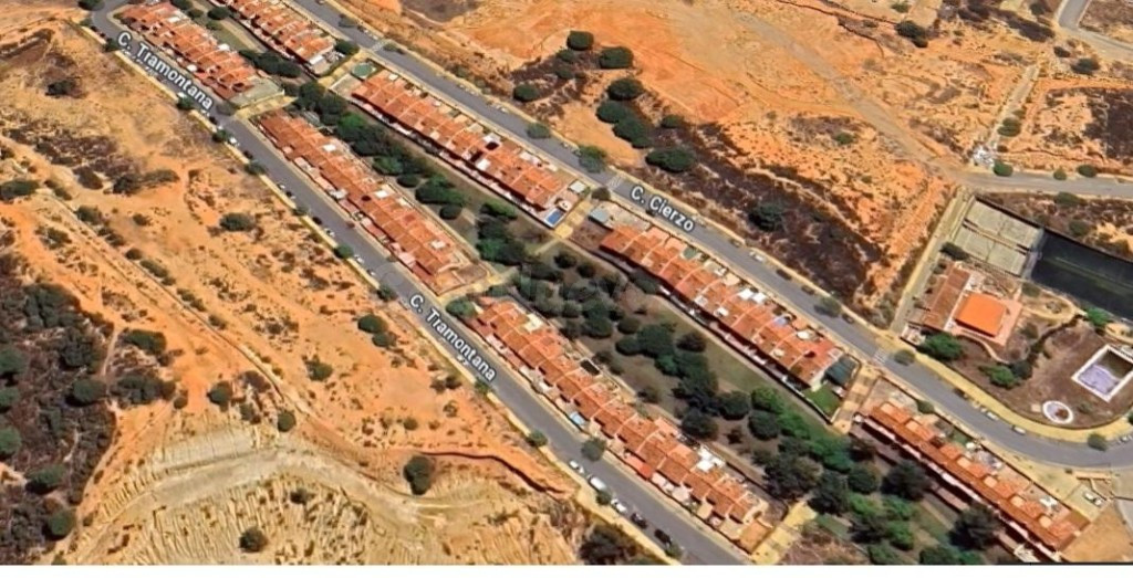 RFA.3016 SE VENDE MAGNIFICA CASA EN AYAMONTE