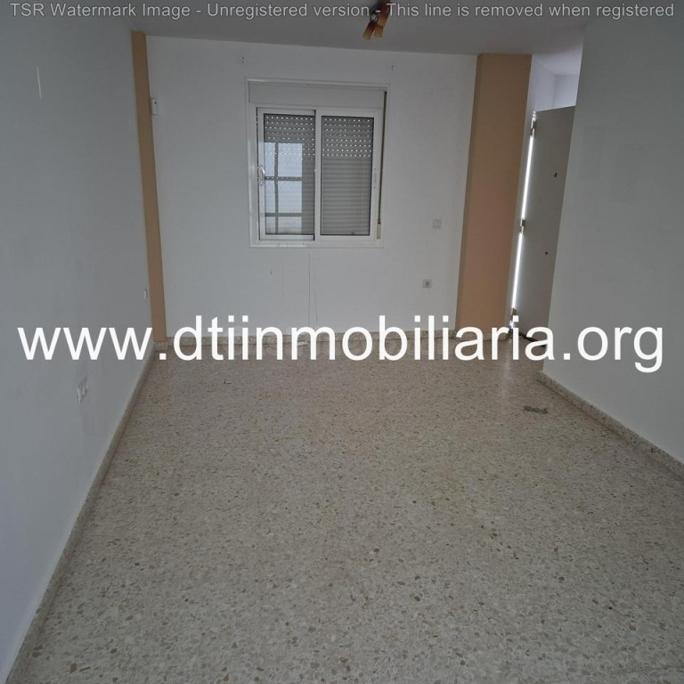SE VENDE DUPLEX CON GARAJE