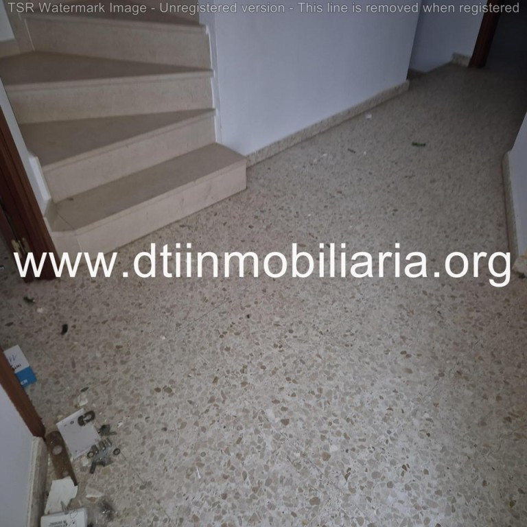 SE VENDE DUPLEX CON GARAJE - foto 2