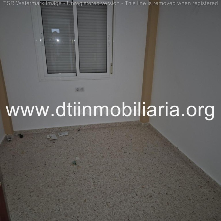 SE VENDE DUPLEX CON GARAJE - foto 3