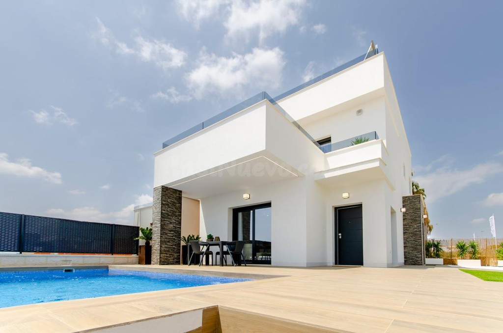 Exclusivas Villas de Obra Nueva junto a Vistabella Golf