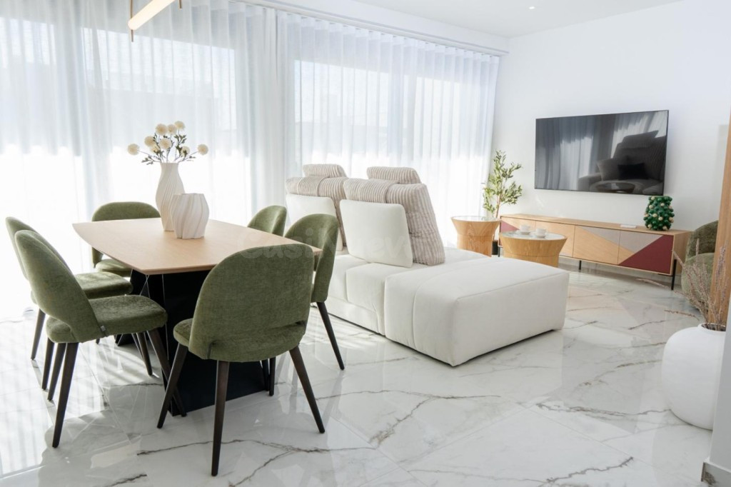 Villa con un estilo moderno para entrar a vivir con esa como