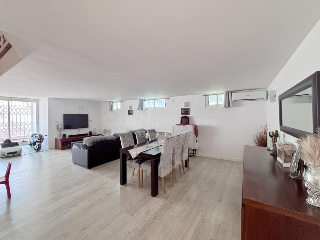 Vivienda con mucho encanto a 5' de la playa - foto 5
