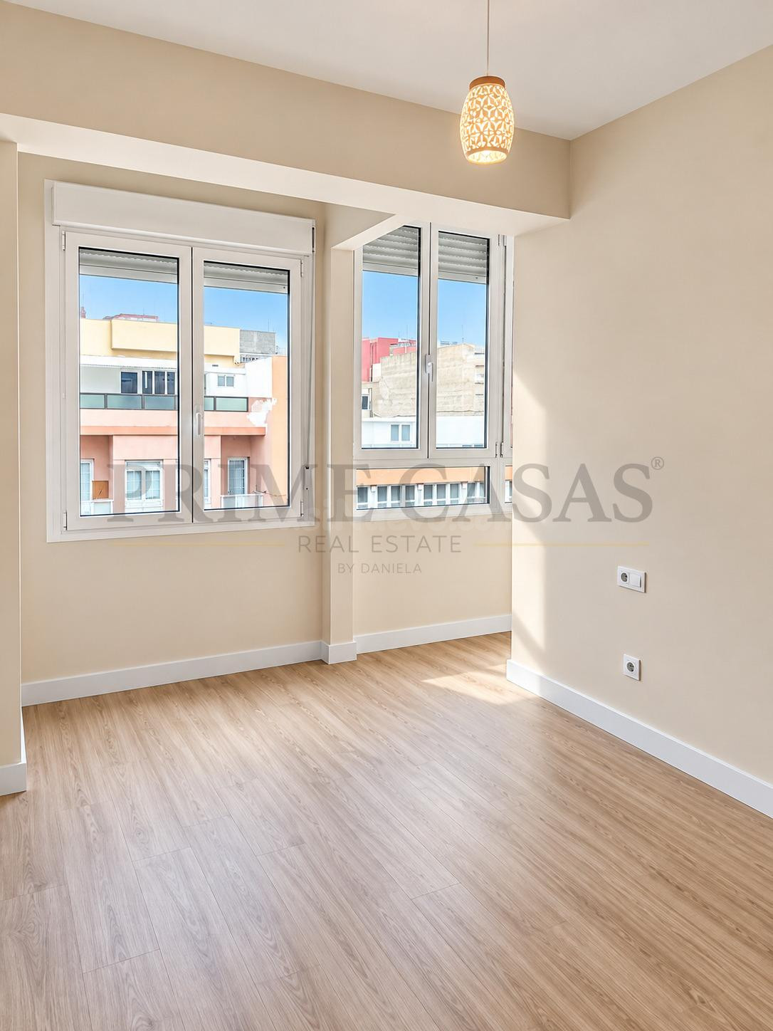 PISO REFORMADO, 3 DORMITORIOS, BALCON EN ARENALES - LAS PALM - foto 3