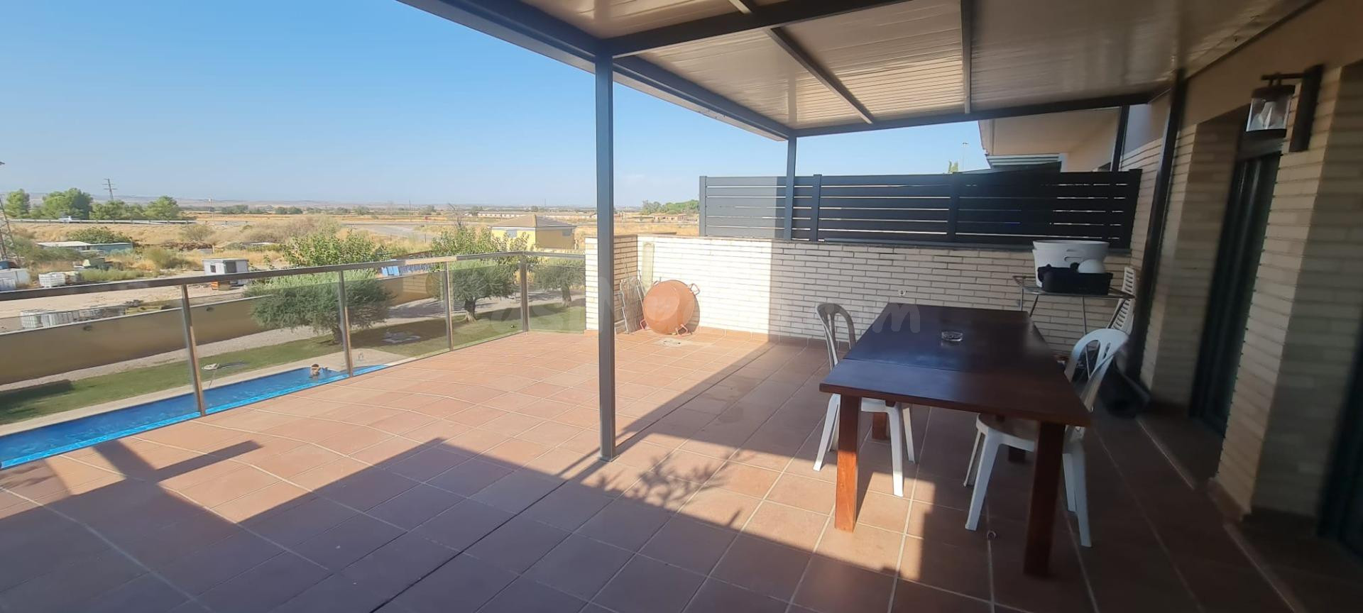 PISO EN VENTA EN ANGLESOLA - foto 3