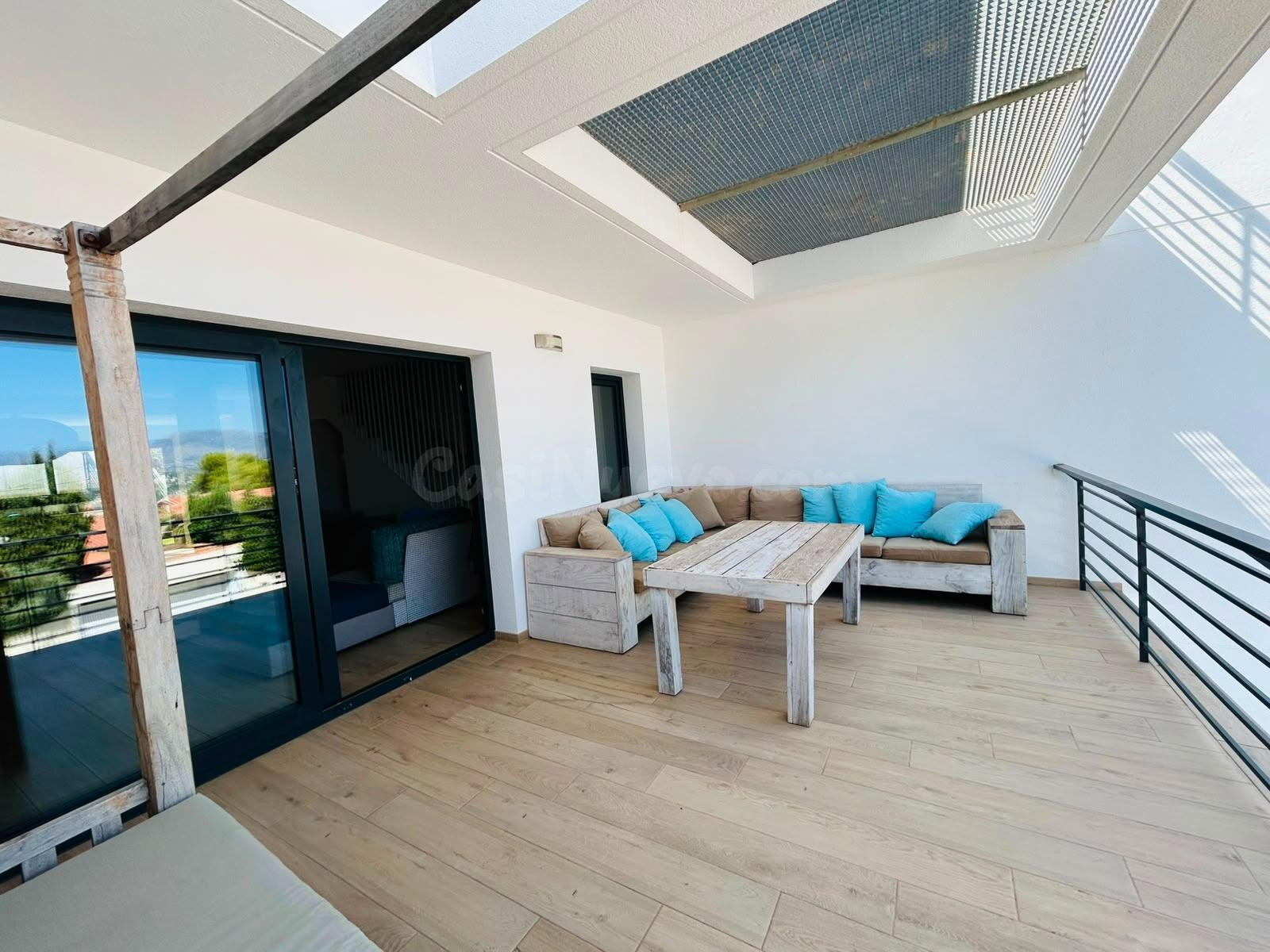 *Adosado de 193m2 de 3 habitaciones, garaje, piscina y vista - foto 4