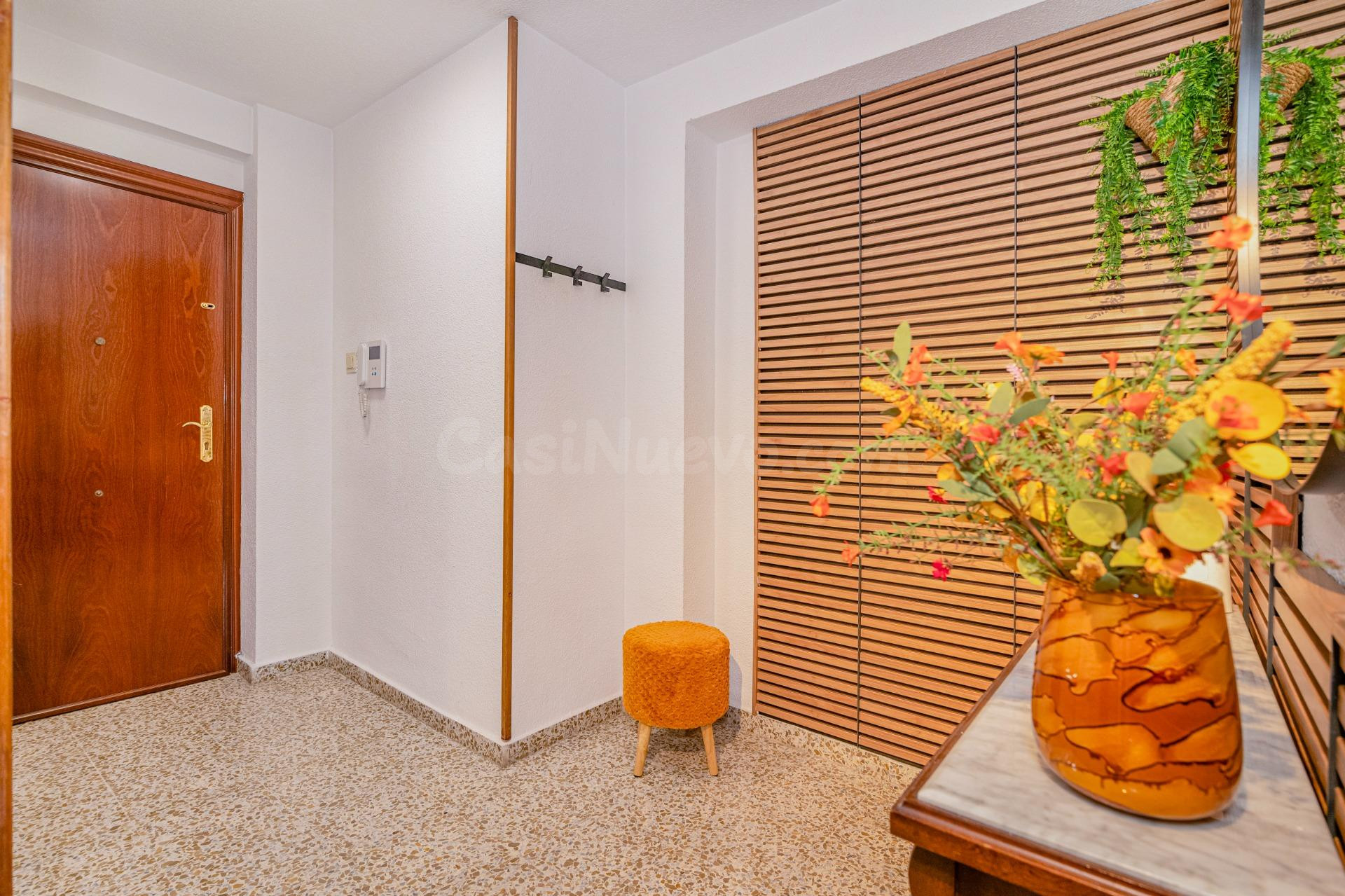 Vivienda reformada para docentes, sanitarios y funcionarios. - foto 3