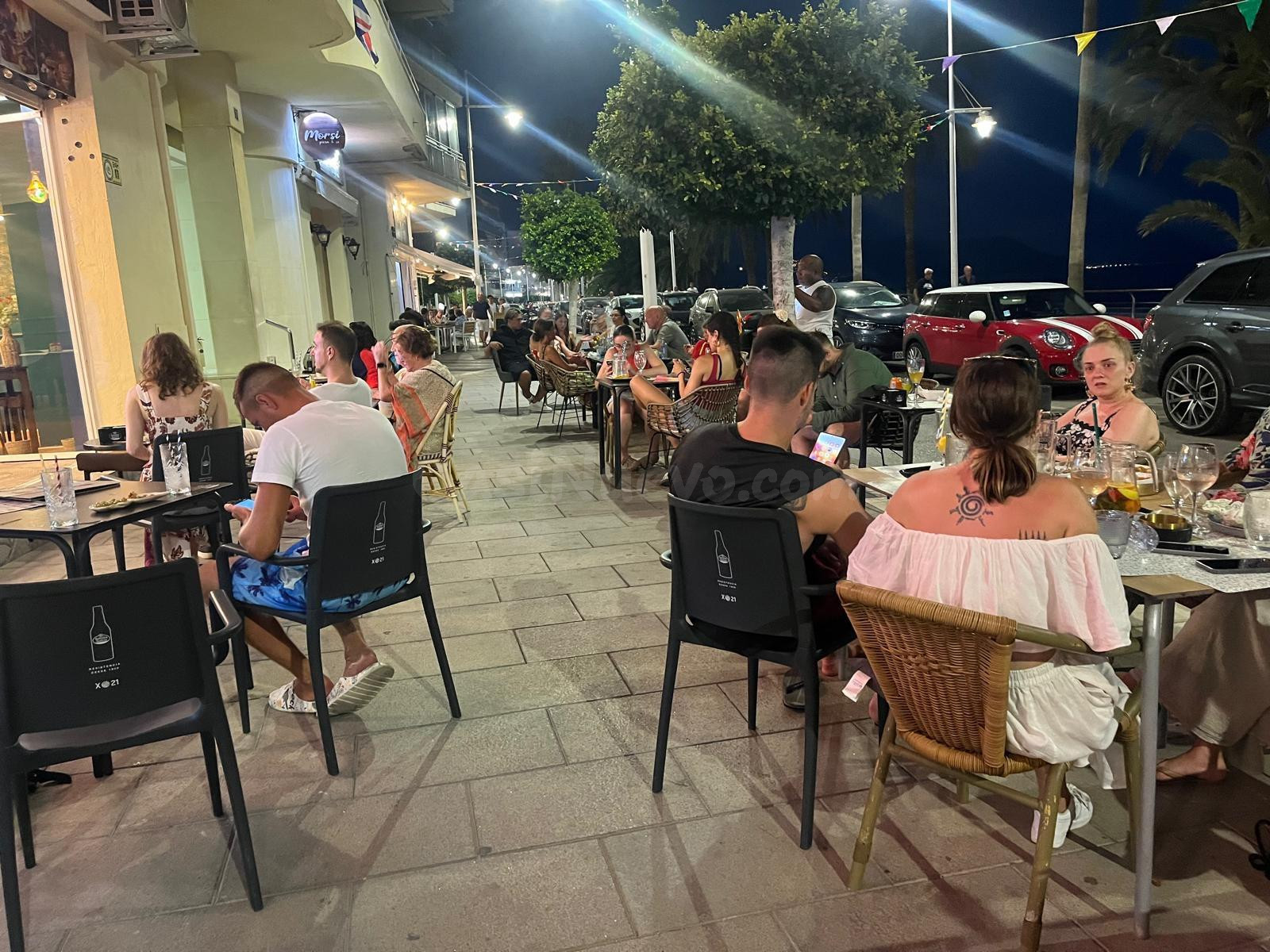 SE TRASPASA LOCAL EN ALTEA, PRIMERA LINEA - foto 3