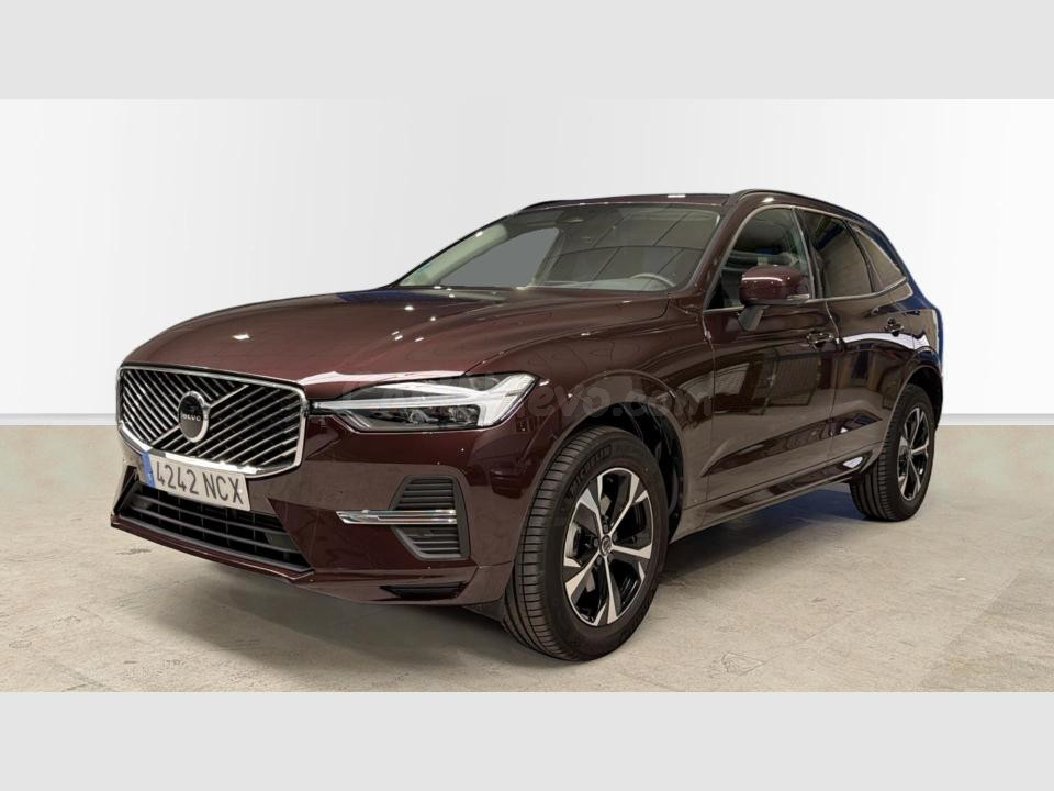 Volvo  XC60 Core, B5 AWD Mild hybrid, Gasolina, 44.900€