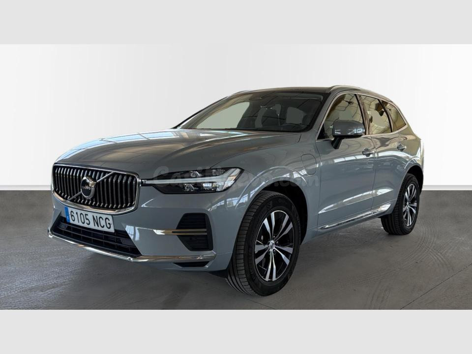 Volvo XC60 Híbrido enchufable T6 AWD en Madrid - Excelente estado