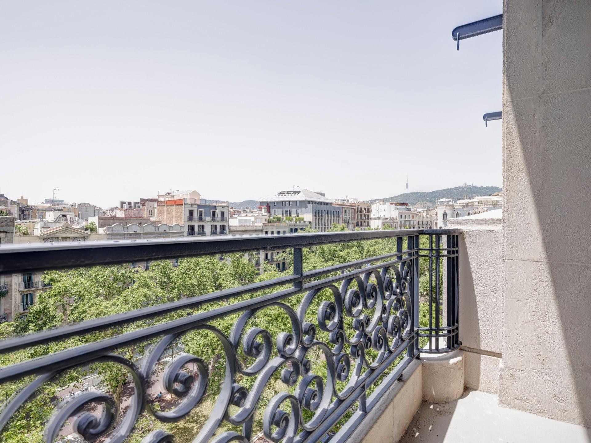 RESIDENCIA SEÑORIAL CON VISTAS PANORÁMICAS EN PASSEIG DE GRÀCIA - foto 4