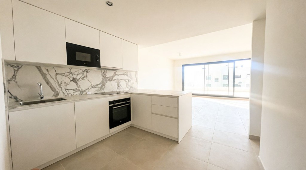Apartamento en Venta en Benalmadena Málaga - foto 3