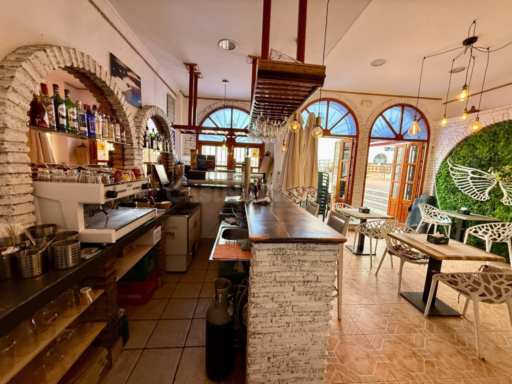 Local comercial en Venta en Benalmadena Málaga - foto 5