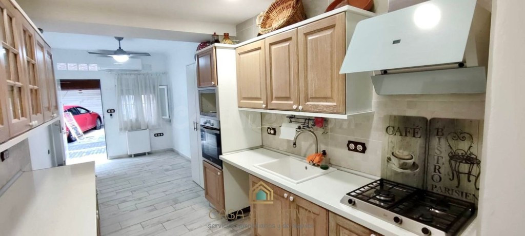 CASA INDEPENDIENTE EN VENTA EN PILES – TOTALMENTE REFORMADA  - foto 2