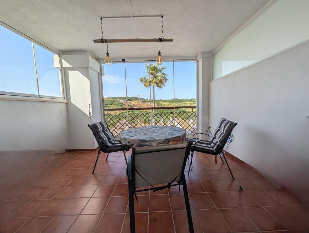 Apartamento en Alquiler en San Roque Cádiz - foto 5