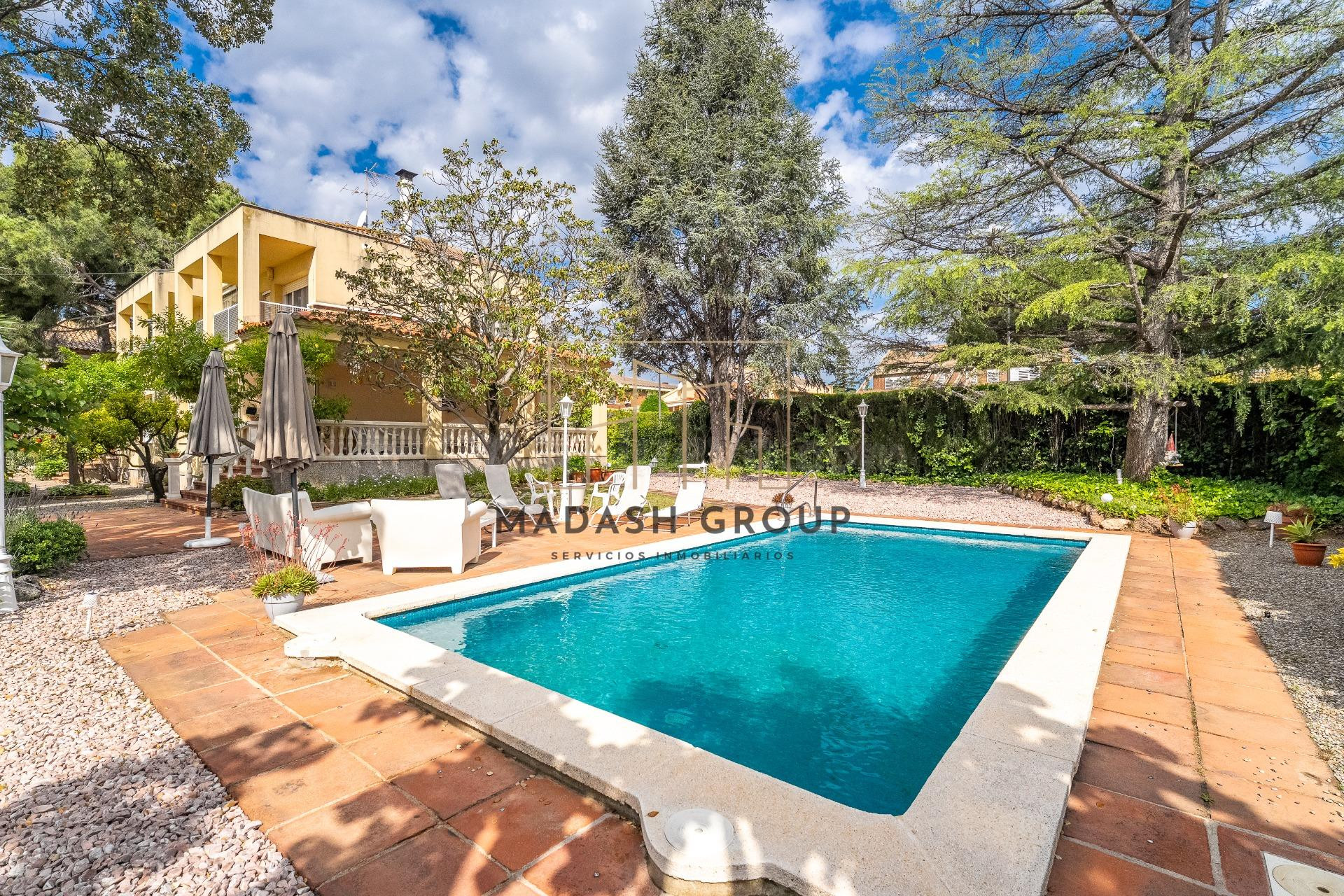 Espectacular casa unifamiliar en Urb. El Pinar (Reus) — list - foto 2