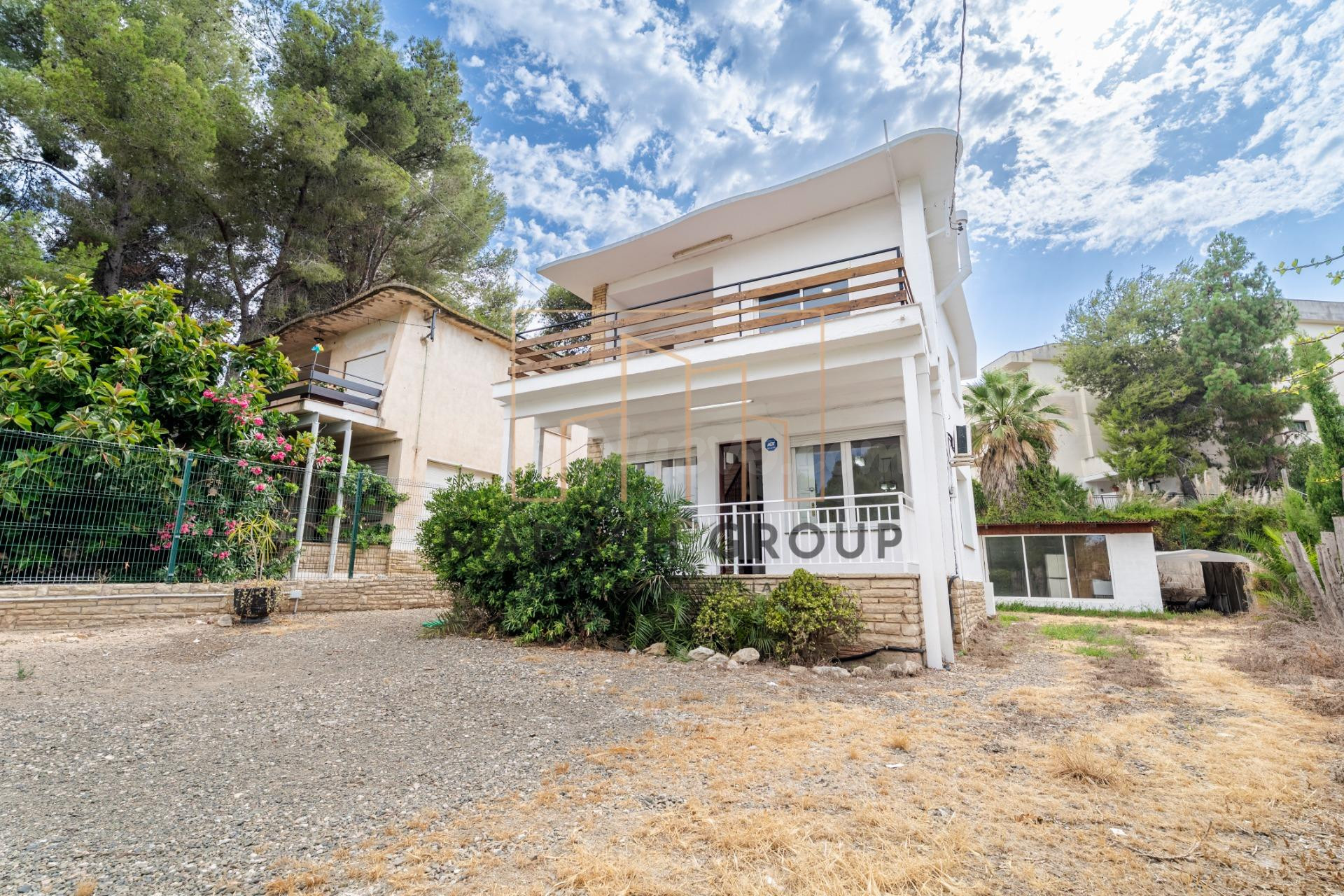 Chalet independiente en venta en Cap Salou con jardín, 4 hab - foto 2