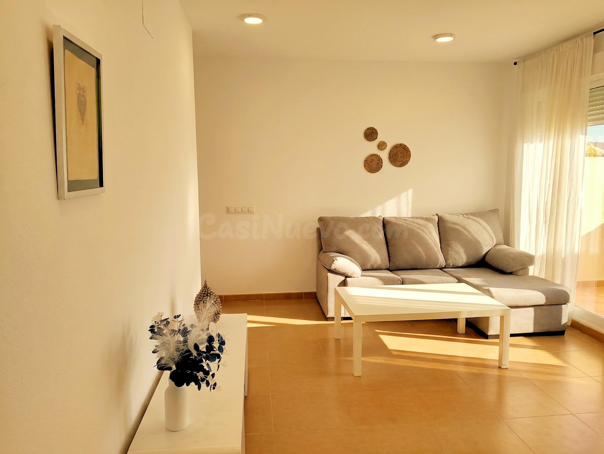 Oportunidad en Playa de Nules: planta baja con terraza y pat - foto 5