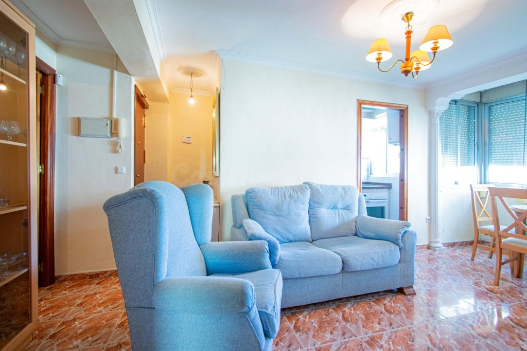 Vivienda en venta en buen estado en c/ Relampaguito - foto 4