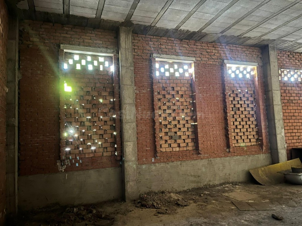 Magnífica oportunidad en Alcalá de Guadaíra, local comercial - foto 2