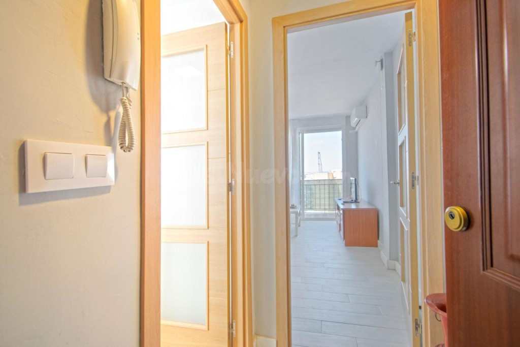 MAGNÍFICA VIVIENDA PARA VIVIR O INVERTIR - foto 4