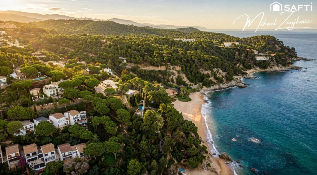 Villa de lujo en Costa Brava, comunidad cerrada, vista al ma - foto 3