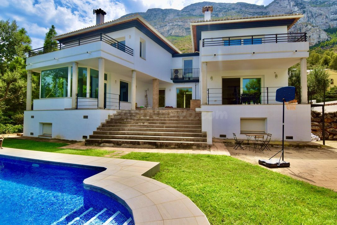 Villa 6 habitaciones 556m² en venta - Pont dInca - foto 2
