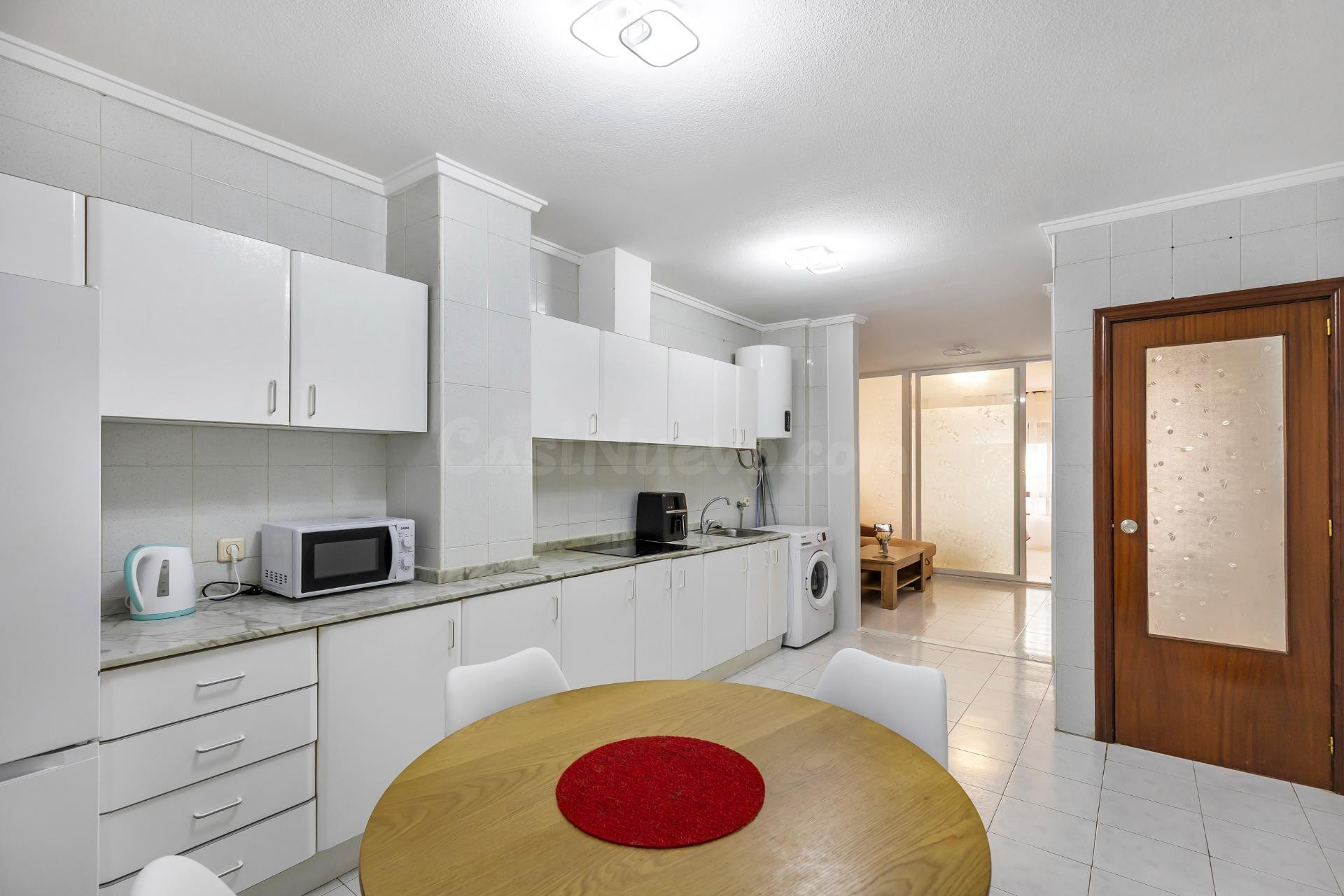 Apartamento muy espacioso de 2 dormitorios + 1 baño - foto 5