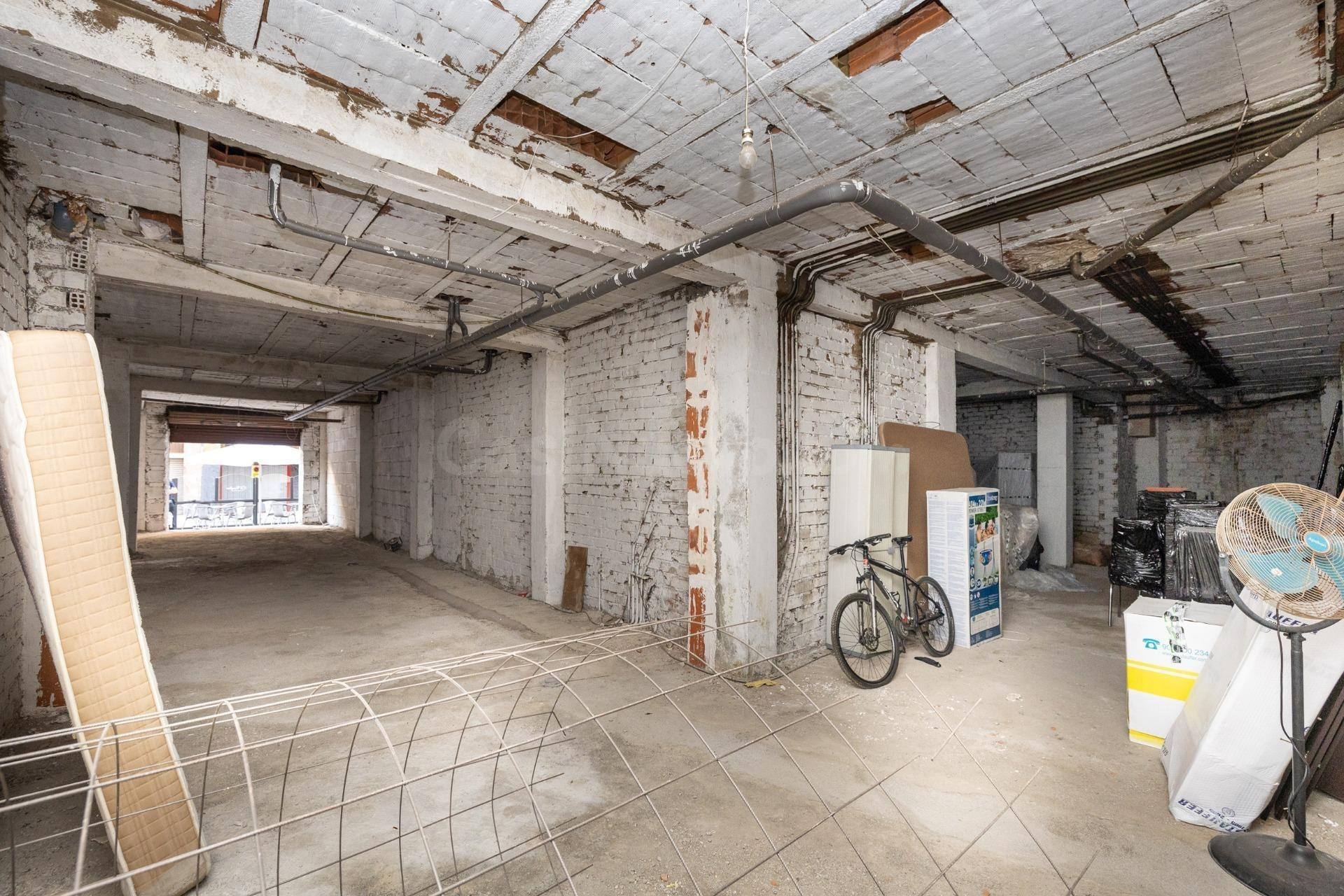 Local comercial de 150 m2 entre Camino de Ronda y Alhamar –  - foto 4