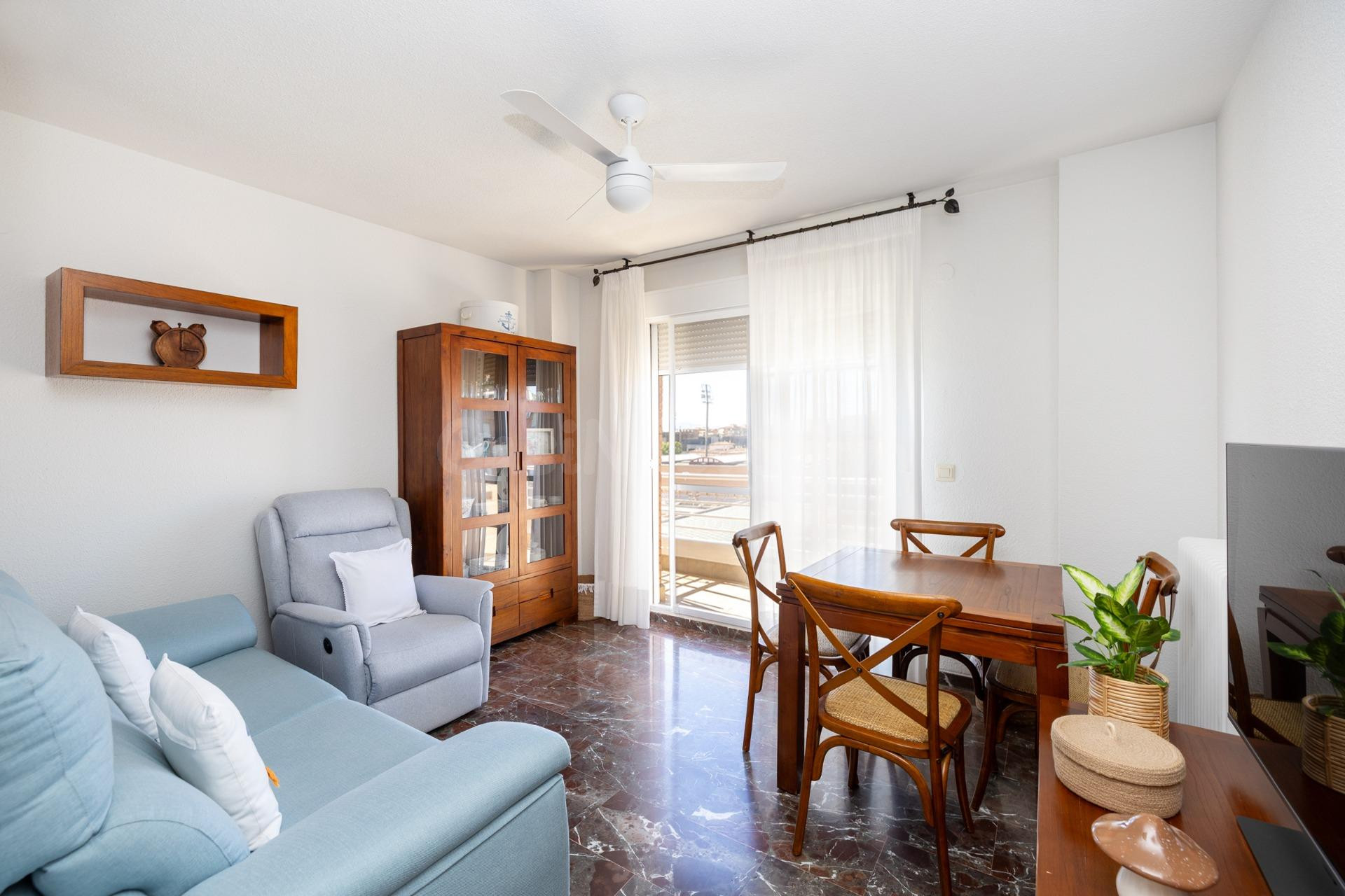Luz, vistas despejadas y un encanto especial: tu nuevo refug - foto 3