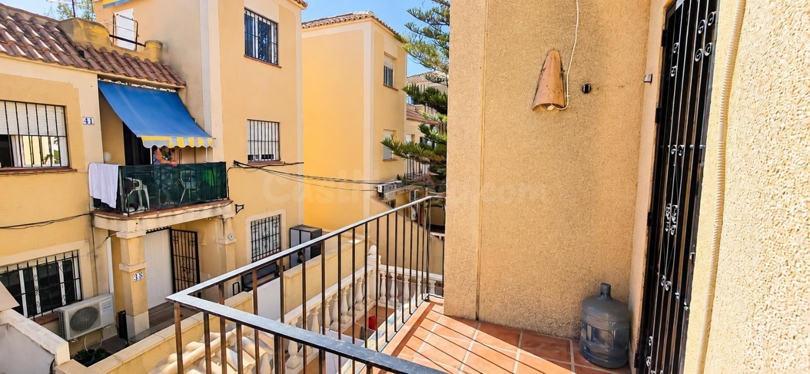 Vivienda de 3 dormitorios con piscina, terraza y solárium en - foto 4
