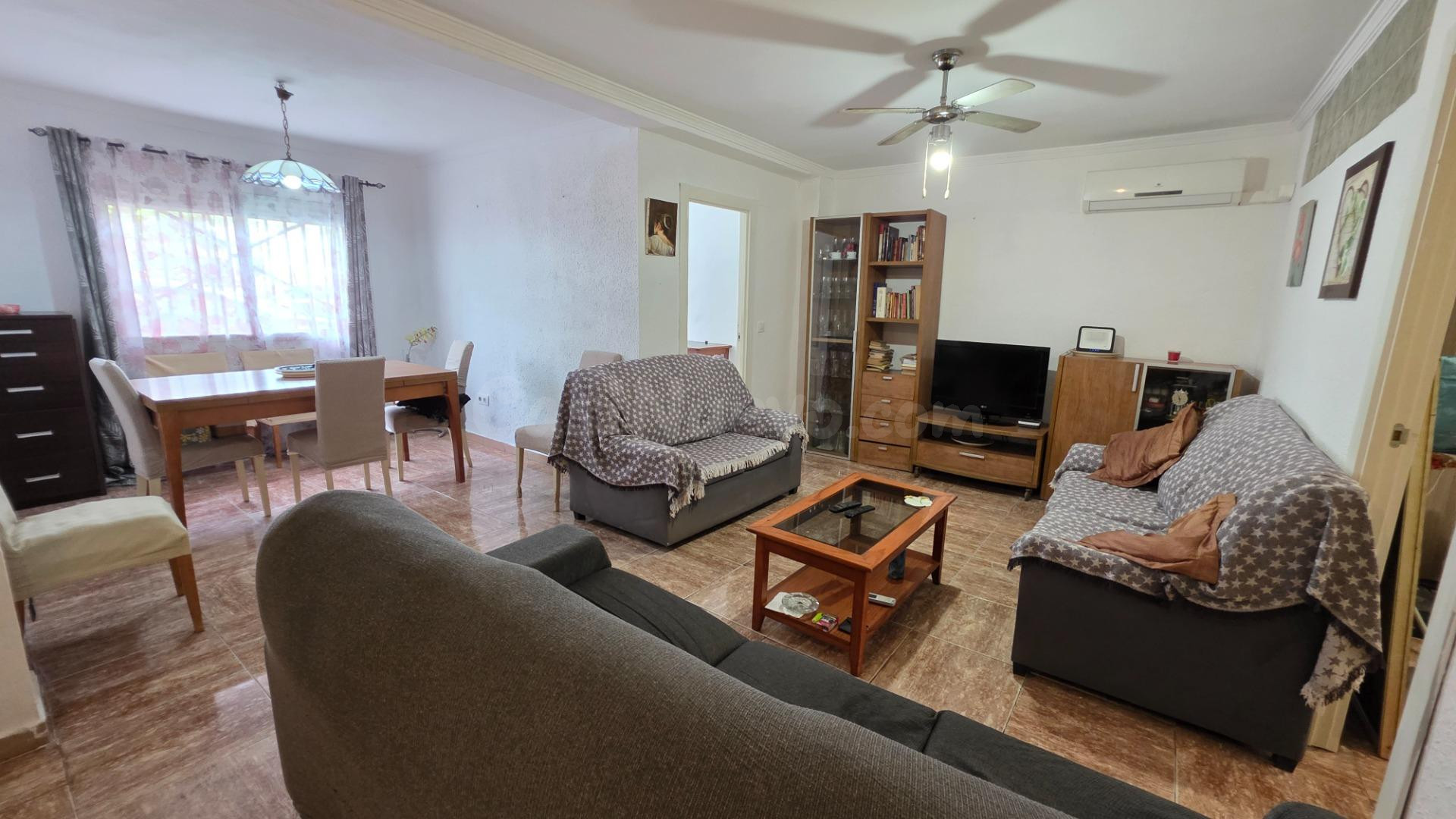 Piso en planta baja en Paterna — Oportunidad SOLO para inversor o compra al contado.