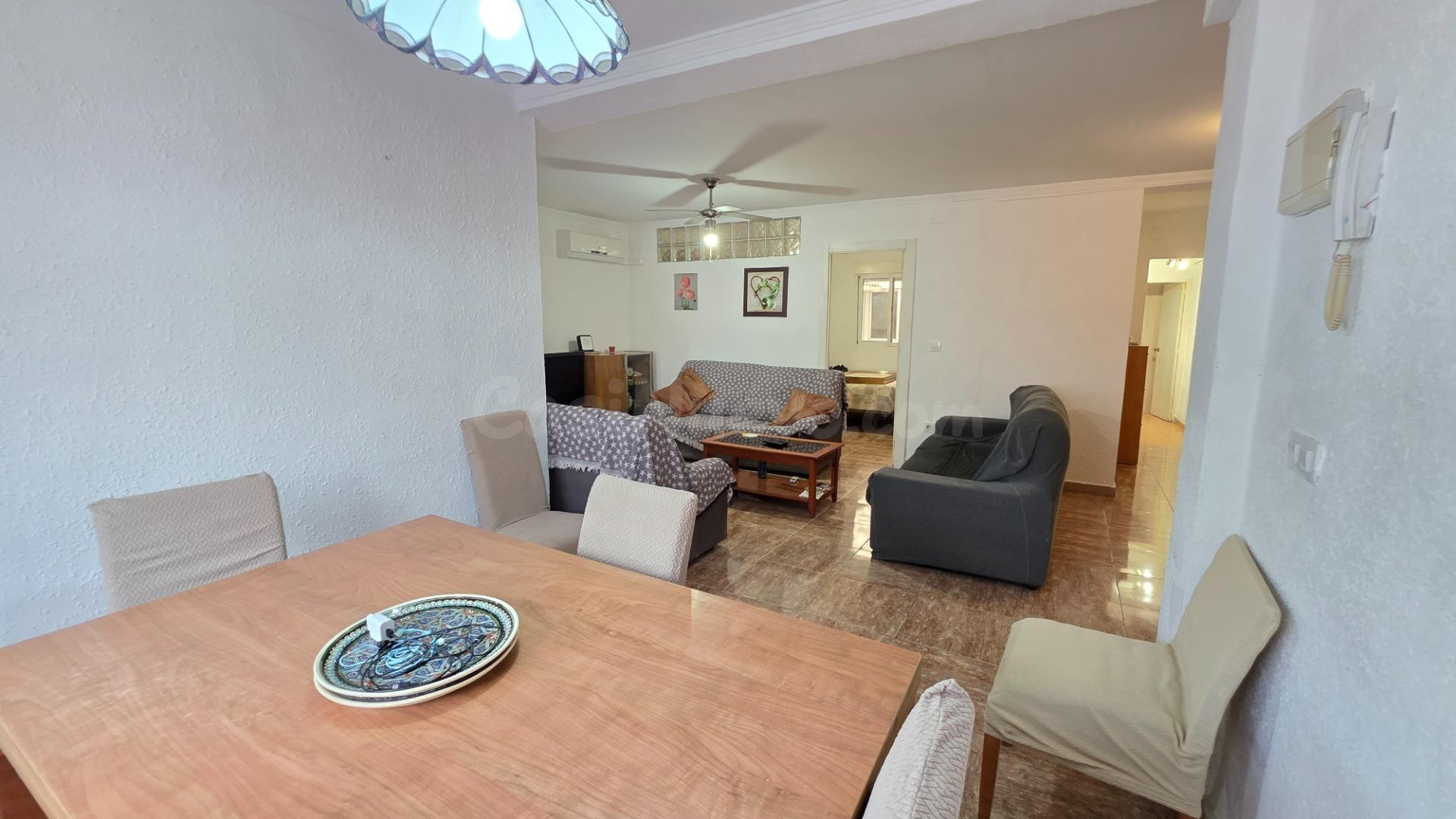 Piso en planta baja en Paterna — Oportunidad SOLO para inver - foto 3