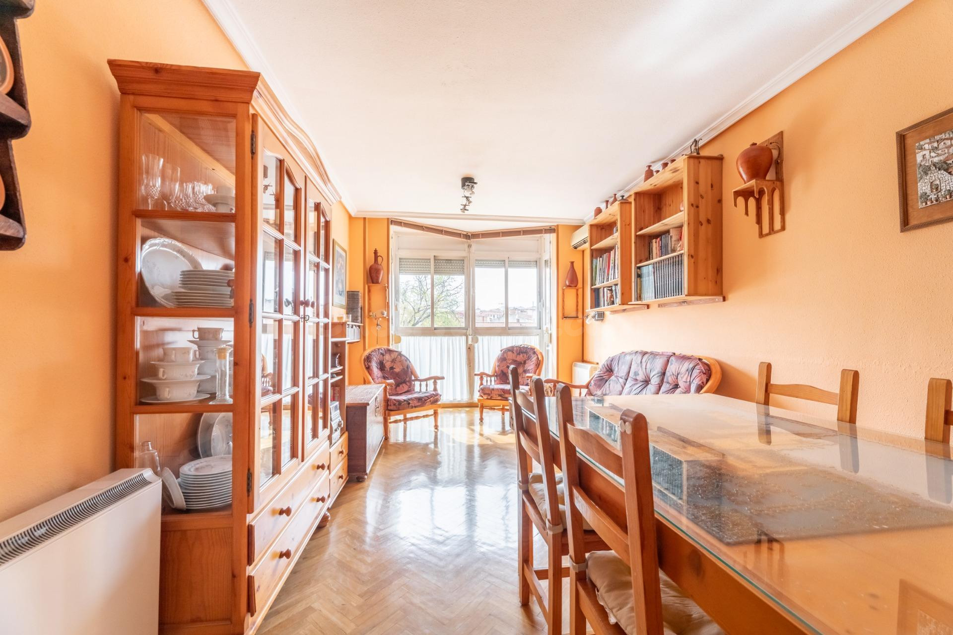 PISO DE 3 habitaciones CON PISCINA, 2 GARAJES Y TRASTERO EN  - foto 3