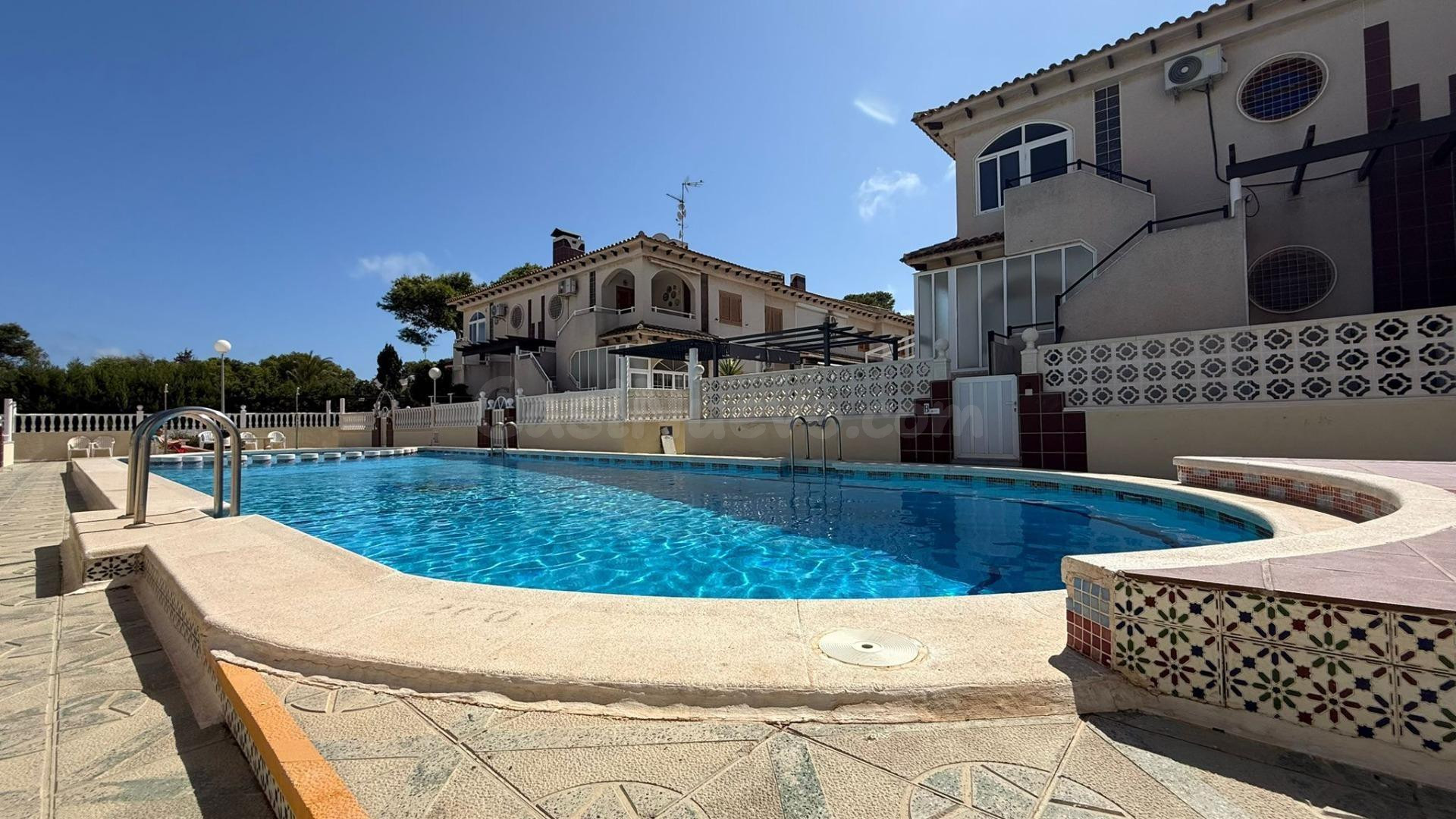 Excelente ubicación y gran relación calidad-precio – bungalo - foto 3