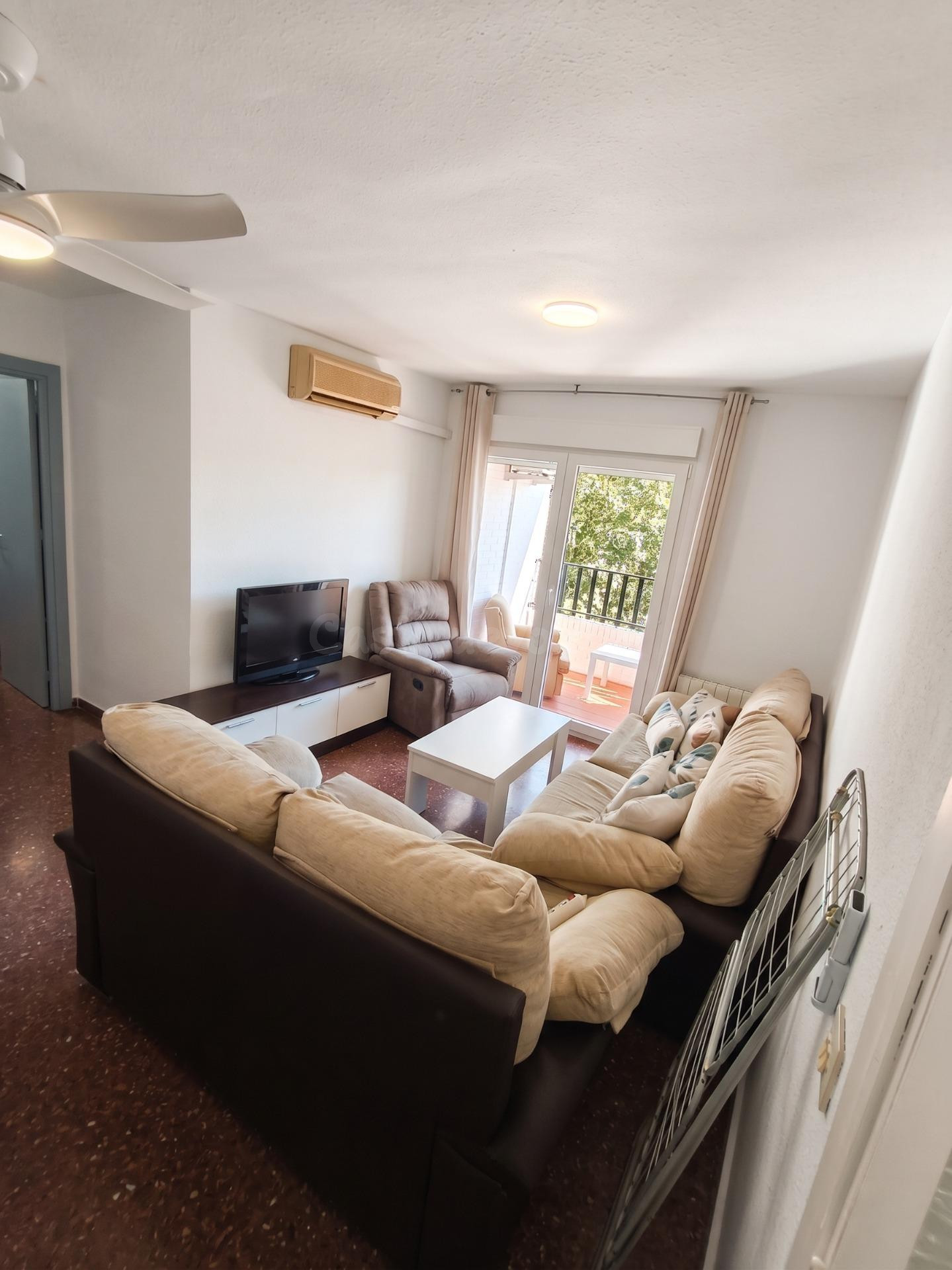 Piso o habitaciones en Alquiler: Ideal para Estudiantes en P - foto 2