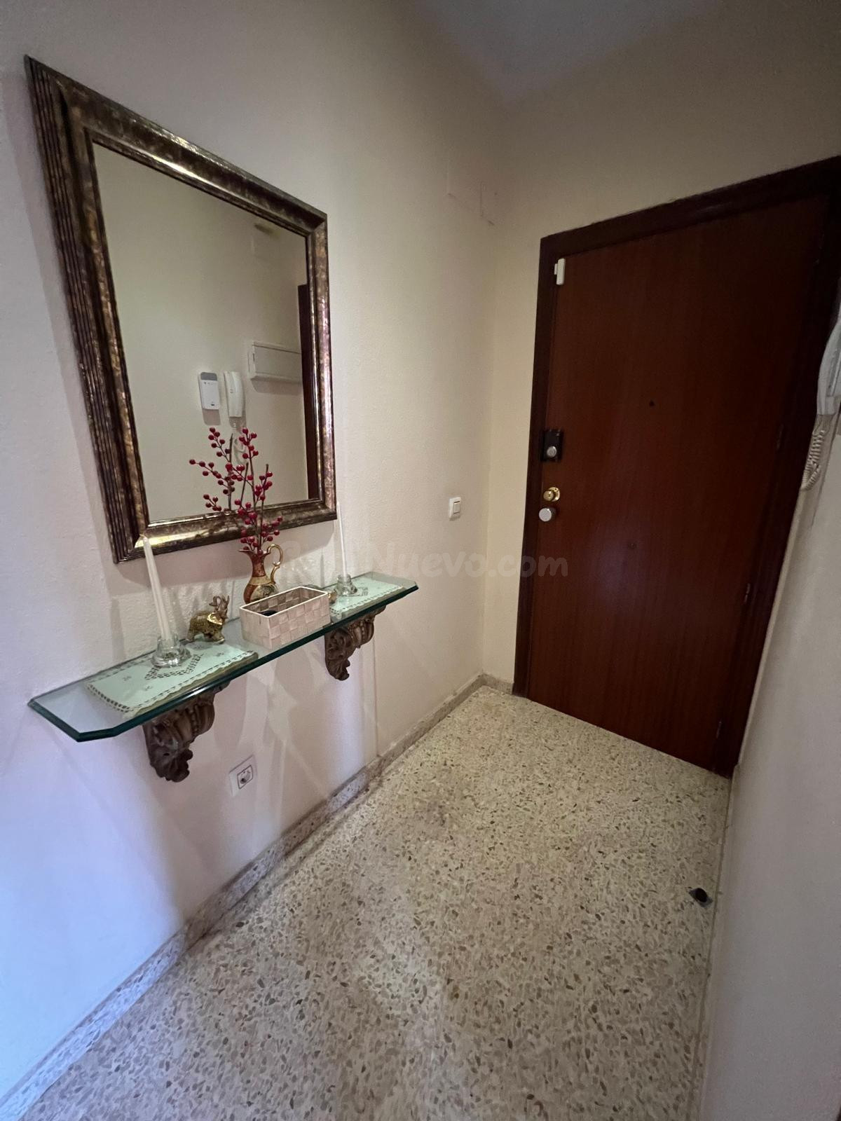 Sevilla Este. Excelente vivienda amueblada de 3 habitaciones - foto 5