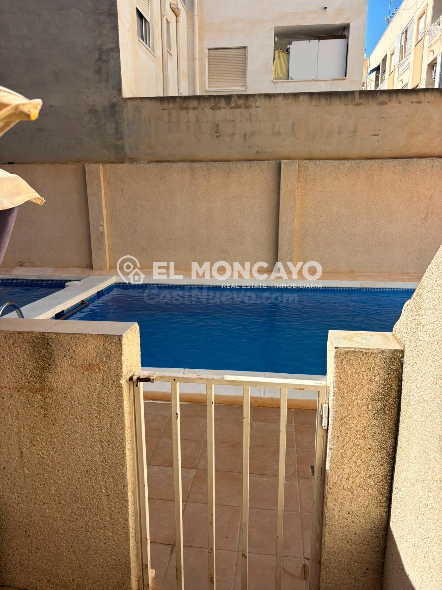 Fantástico apartamento tipo dúplex con piscina comunitaria a - foto 2