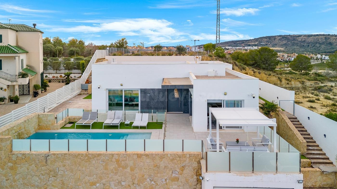 Villa 4 habitaciones 216m² en alquiler - Comunidad valencian - foto 2