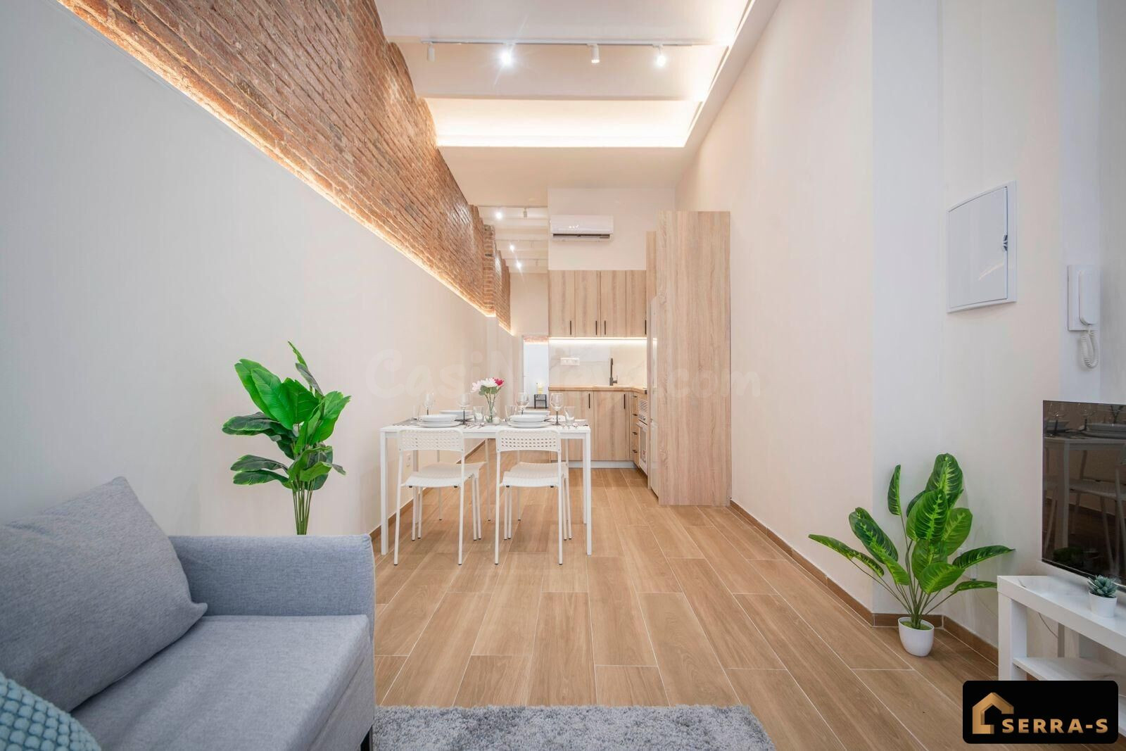 ¡Piso reformado a estrenar en el casco antiguo de Sant Andreu!